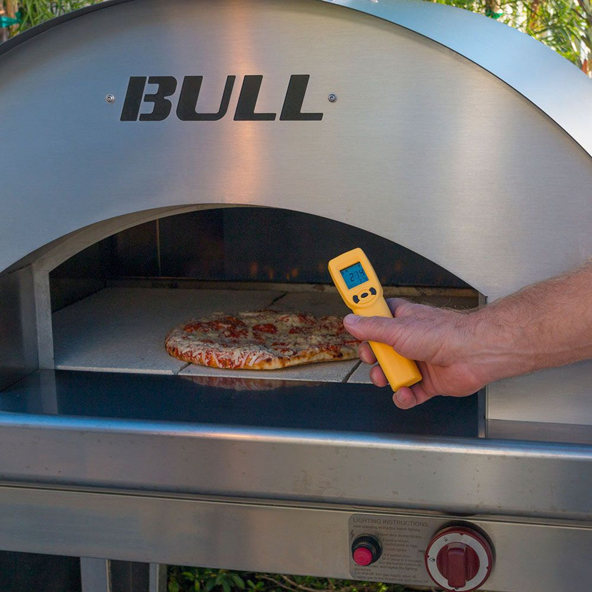 Bull 39 Inch Outdoor Gas Fired Pizza Oven