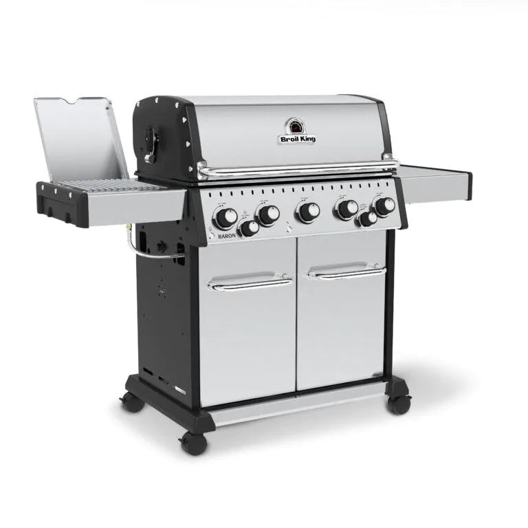 Broil King Baron S 590 Pro Infrared Natural Gas Grill 876947 - Closed Angled