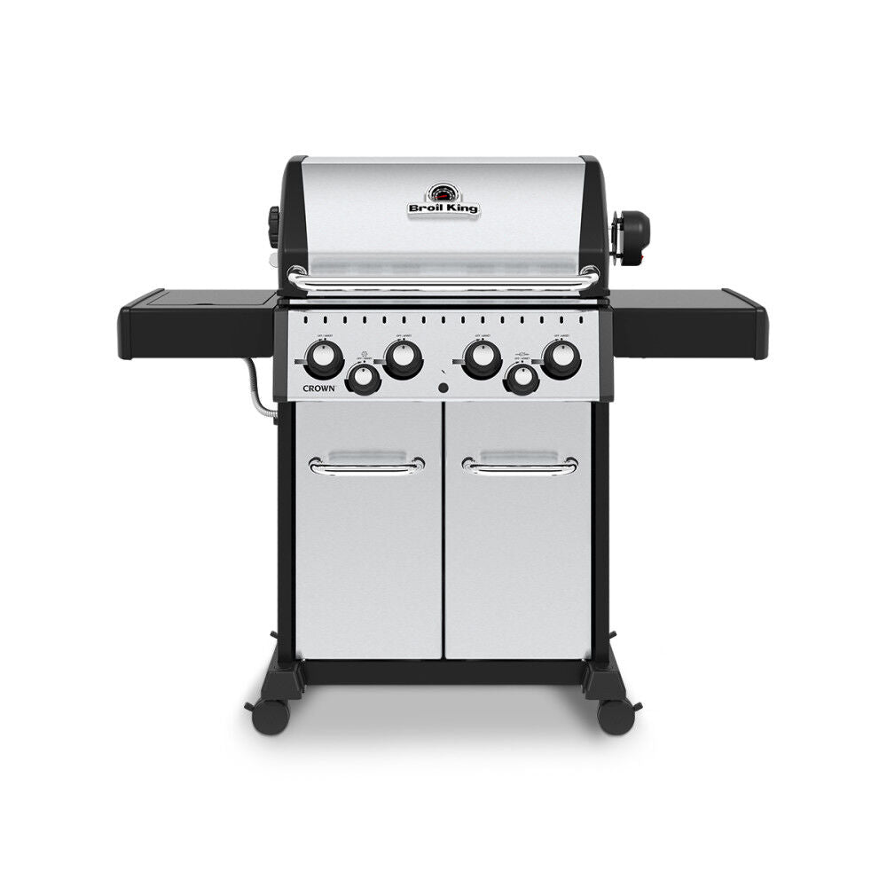 Broil King Crown S 490 Grill Front View