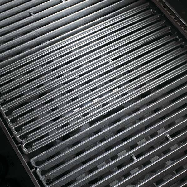 Broil King Monarch 340 Gas Grill Detail 3