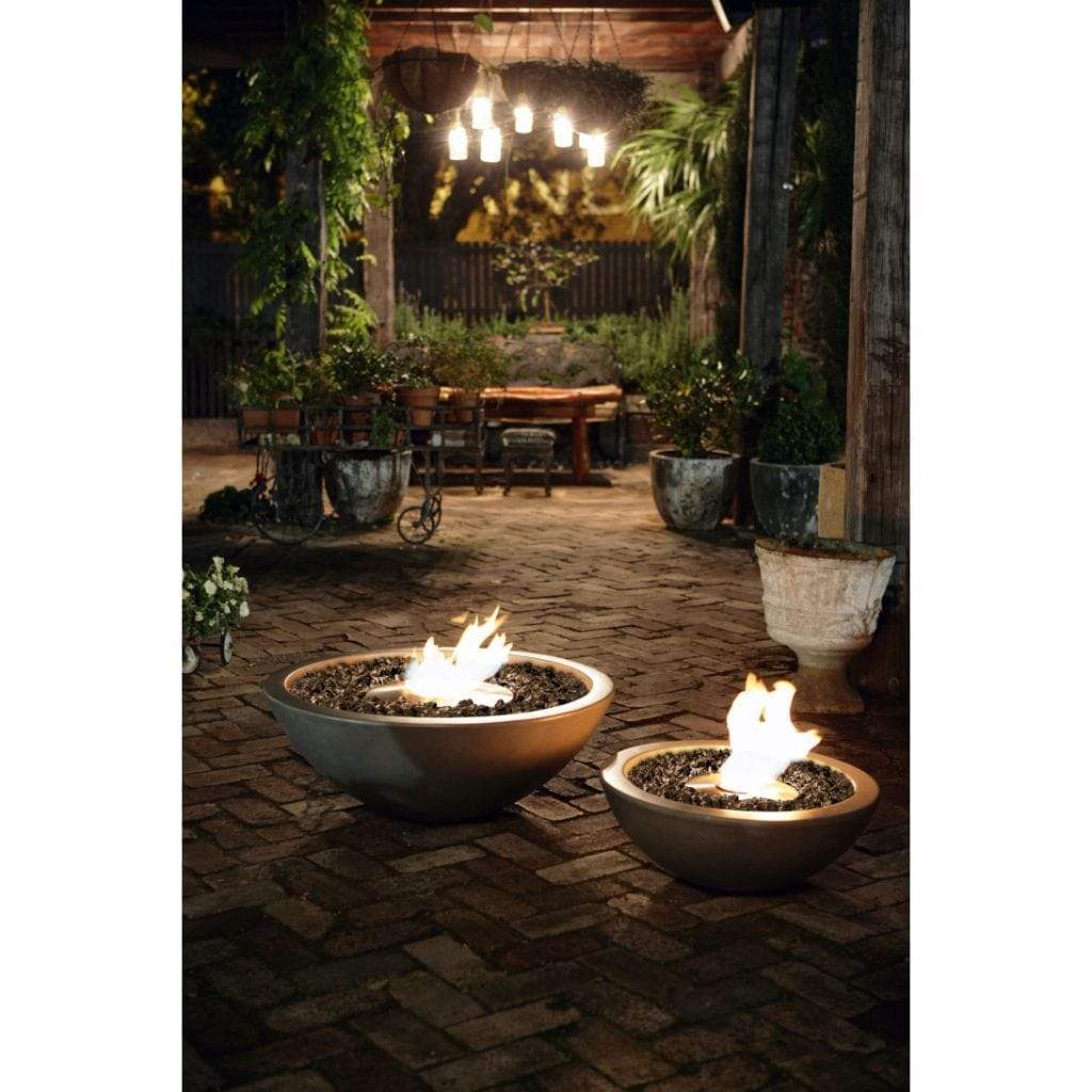 EcoSmart Fire Mix 600 Bioethanol Freestanding Round Concrete Fire Pit Bowl Installed (Lifestyle View) 3