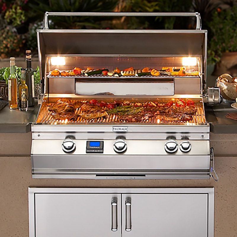 Fire Magic Aurora 30 Inch 3 Burner Built-In Gas Grill with Analog Thermometer